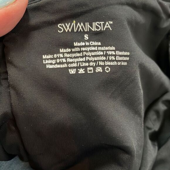 Swiminista Women’s black Front Tie Bikini Bottom Ruched Back New with tags Small - Picture 4 of 5